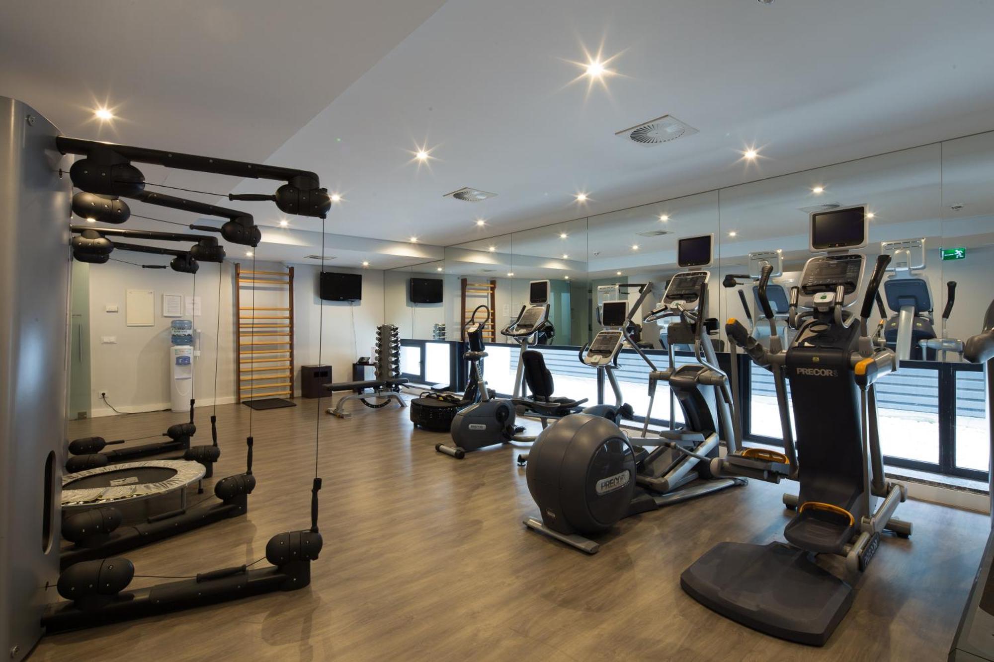 Monchique Resort & Spa Exterior foto The gym at the hotel